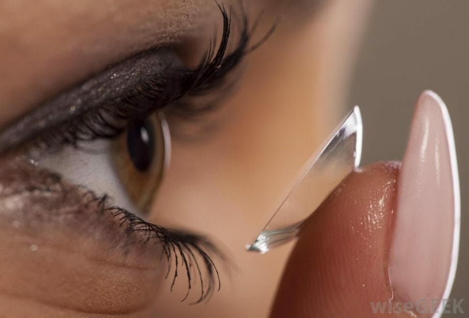 How Long Can I Wear Trial Contact Lenses